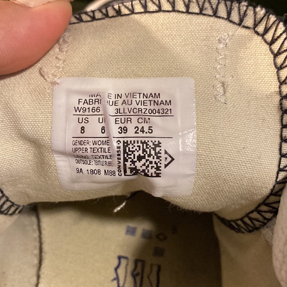 Black Low Converse - Picture 6 of 6